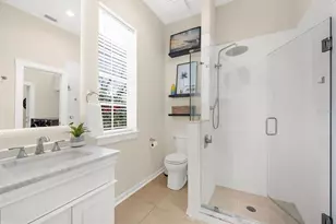 653 Old East Lake Rd, Tarpon Springs, FL 34688 - Photo 38