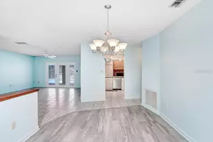 1328 Corner Oaks Dr, Brandon, FL 33510 - Photo 8