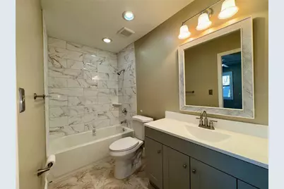 9805 N 46th Street, Tampa, FL 33617 - Photo 20