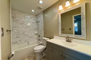 9805 N 46th St, Tampa, FL 33617 - Photo 20