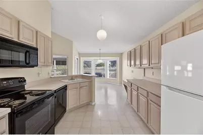 743 Winterbrooke Way, Sun City Center, FL 33573 - Photo 18