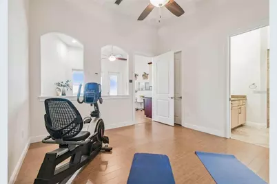 3215 Gulf City Road, Ruskin, FL 33570 - Photo 38