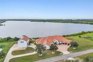 3215 Gulf City Rd, Ruskin, FL 33570 - Photo 2