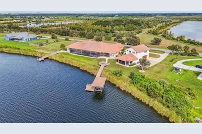3215 Gulf City Road, Ruskin, FL 33570 - Photo 4