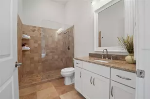 3215 Gulf City Rd, Ruskin, FL 33570 - Photo 36