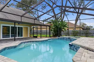 3612 Sugar Loaf Ln, Valrico, FL 33596 - Photo 1