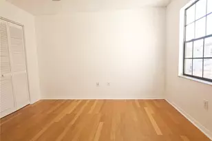 10488 St Tropez Pl, Tampa, FL 33615 - Photo 36