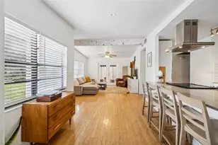 908 Skyview Dr, Brandon, FL 33510 - Photo 16