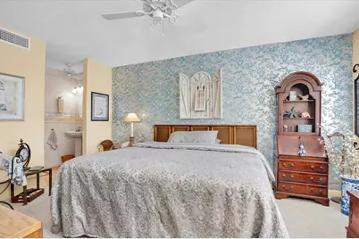 6265 Sun Boulevard #107, Saint Petersburg, FL 33715 - Photo 22