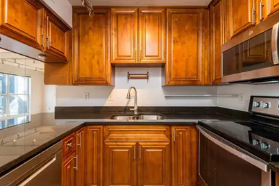 606 S Albany Avenue #9, Tampa, FL 33606 - Photo 8