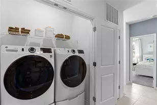 9720 Tate Ln, Tampa, FL 33626 - Photo 20