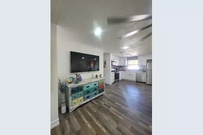 3069 19th Place SW, Largo, FL 33774 - Photo 10