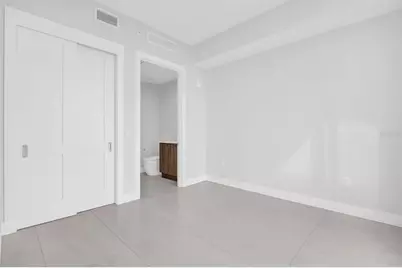275 1st Avenue S #2807, Saint Petersburg, FL 33701 - Photo 34