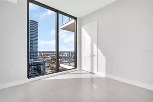 275 1st Ave S, Saint Petersburg, FL 33701 - Photo 34