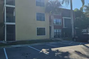 11901 4th Street N, Saint Petersburg, FL 33716 - Photo 1