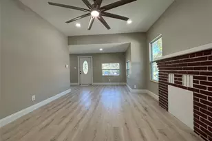 1218 13th Ave S, Saint Petersburg, FL 33705 - Photo 6