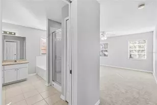 5908 Beaconpark St, Lithia, FL 33547 - Photo 30