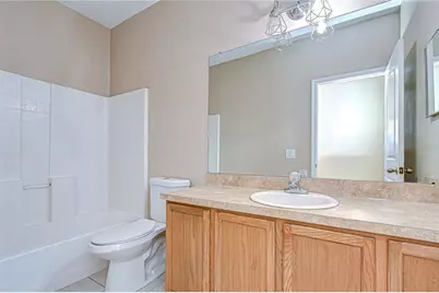 10720 Chesham Hill Court, Riverview, FL 33579 - Photo 16