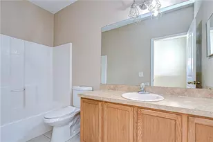 10720 Chesham Hill Ct, Riverview, FL 33579 - Photo 16