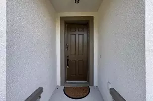 12377 Streambed Dr, Riverview, FL 33579 - Photo 4