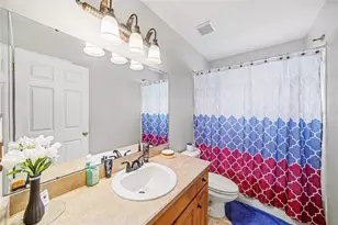 215 Fern Gulley Dr, Seffner, FL 33584 - Photo 10