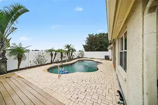 215 Fern Gulley Dr, Seffner, FL 33584 - Photo 14