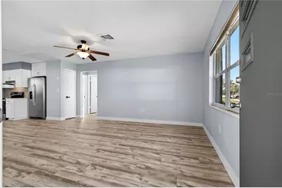 734 91st Avenue N, Saint Petersburg, FL 33702 - Photo 18