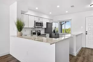 1805 Mariner Dr, Tarpon Springs, FL 34689 - Photo 6