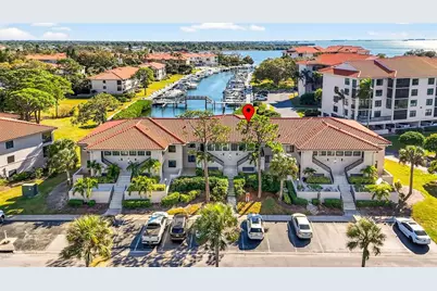 1805 Mariner Drive #52, Tarpon Springs, FL 34689 - Photo 2