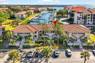 1805 Mariner Dr, Tarpon Springs, FL 34689 - Photo 2