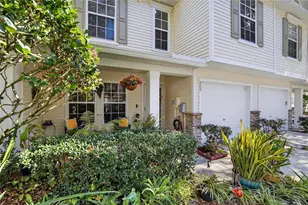 209 Sawtooth Dr, Valrico, FL 33594 - Photo 2