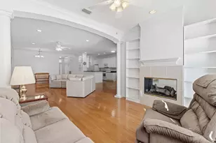 8045 Brien Green Way, Temple Terrace, FL 33637 - Photo 14
