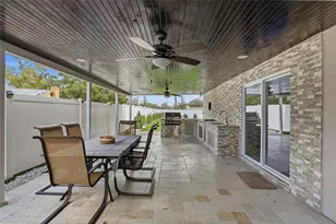 726 Fortuna Dr, Brandon, FL 33511 - Photo 42