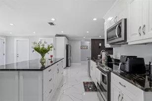 726 Fortuna Dr, Brandon, FL 33511 - Photo 10