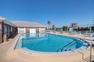 3947 35th Way S, Saint Petersburg, FL 33711 - Photo 64