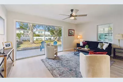 1839 46th Avenue N, Saint Petersburg, FL 33714 - Photo 10