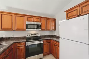 3411 20th St W, Bradenton, FL 34205 - Photo 10