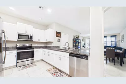 726 Royal Empress Drive, Ruskin, FL 33570 - Photo 4