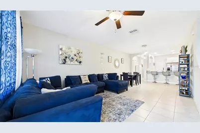 726 Royal Empress Drive, Ruskin, FL 33570 - Photo 12