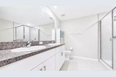 726 Royal Empress Drive, Ruskin, FL 33570 - Photo 22