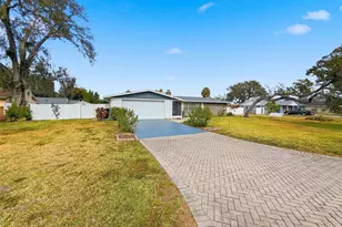 1602 Alder Way, Brandon, FL 33510 - Photo 4