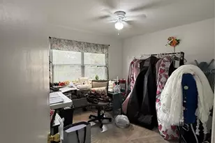 1196 Mission Cir, Clearwater, FL 33759 - Photo 8