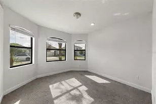 34155 Evergreen Hill Ct, Wesley Chapel, FL 33545 - Photo 6