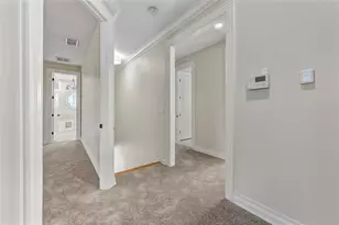 2722 N Myrtle Ave, Tampa, FL 33602 - Photo 12