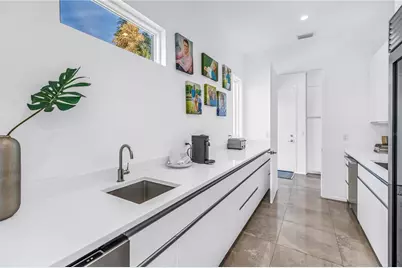 3324 Walnut Street NE, Saint Petersburg, FL 33704 - Photo 20