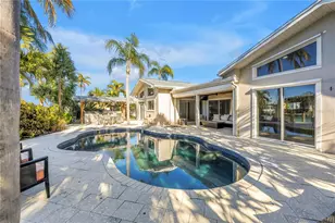 2890 Alton Dr, Saint Pete Beach, FL 33706 - Photo 52