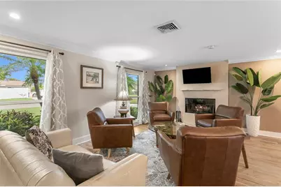 3912 46th Avenue S, Saint Petersburg, FL 33711 - Photo 12