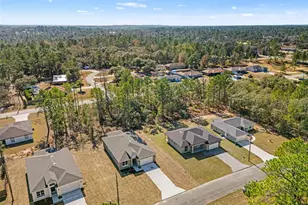 2978 W Higgins Pl, Dunnellon, FL 34433 - Photo 2