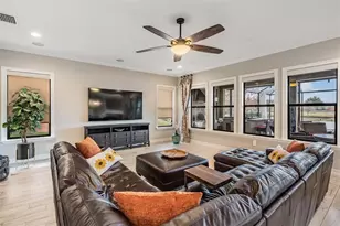 28700 Corbara Pl, Wesley Chapel, FL 33543 - Photo 22