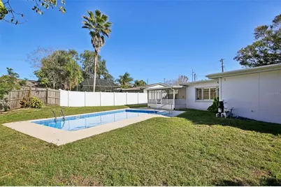 2090 Ridgelane Road, Clearwater, FL 33755 - Photo 38